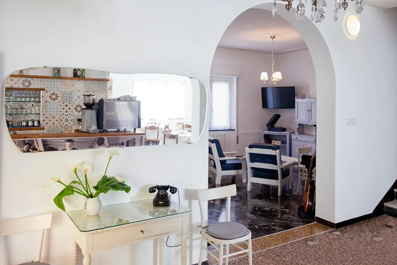 B&B Hotel Costa Azzurra Spotorno